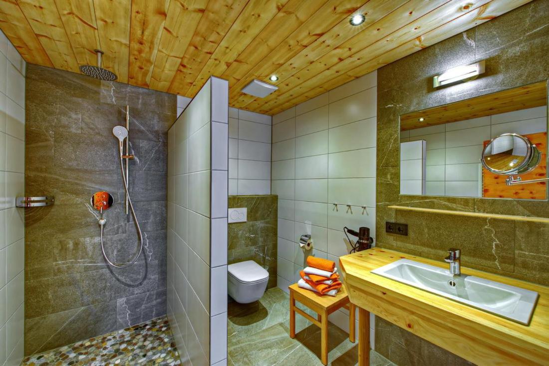 Ferien-Schloessle Michaela Apartment Riezlern Bagian luar foto