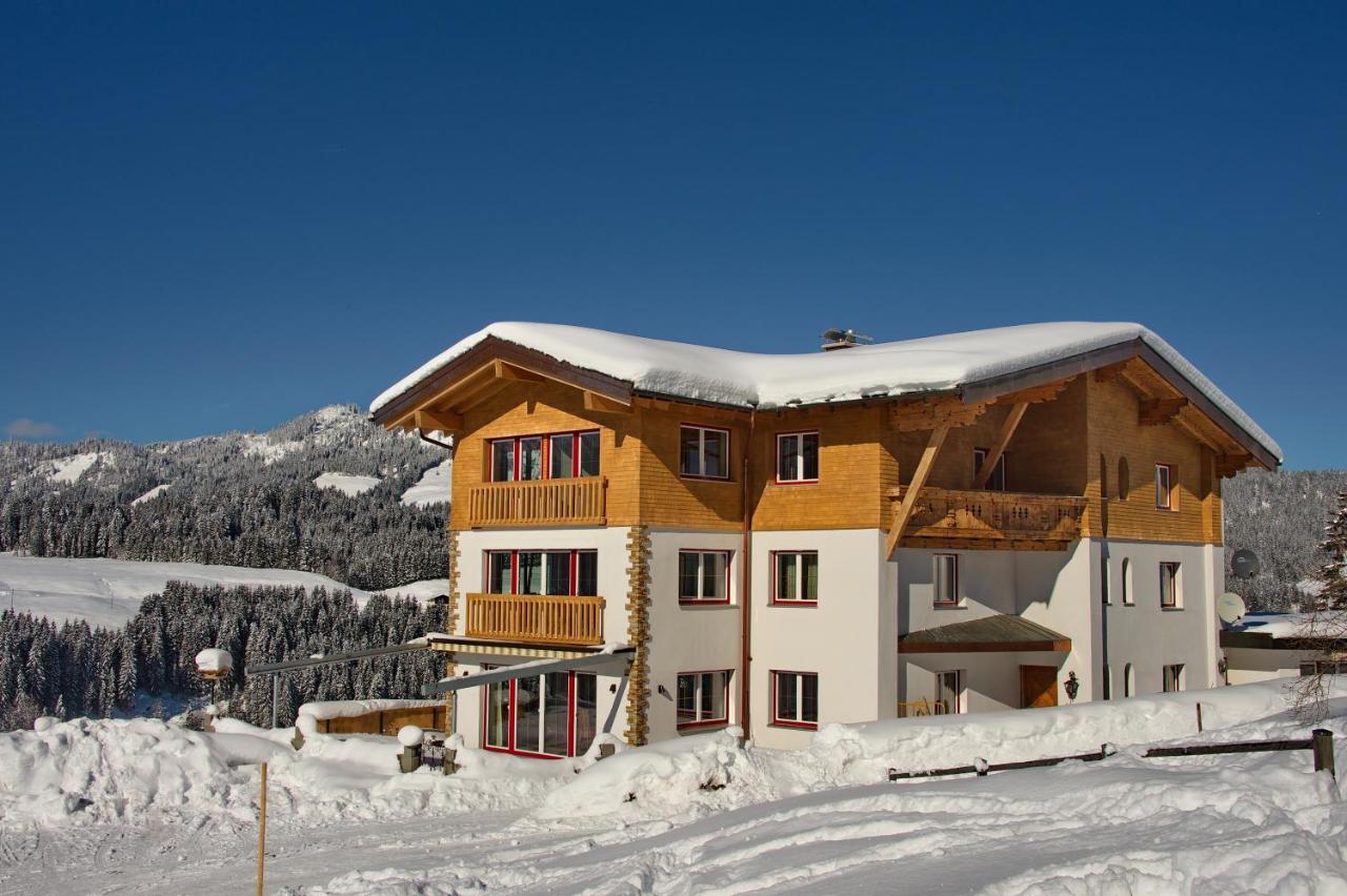 Ferien-Schloessle Michaela Apartment Riezlern Bagian luar foto